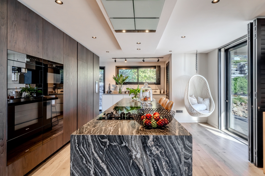 5 Bedroom Property for Sale in Camps Bay Western Cape